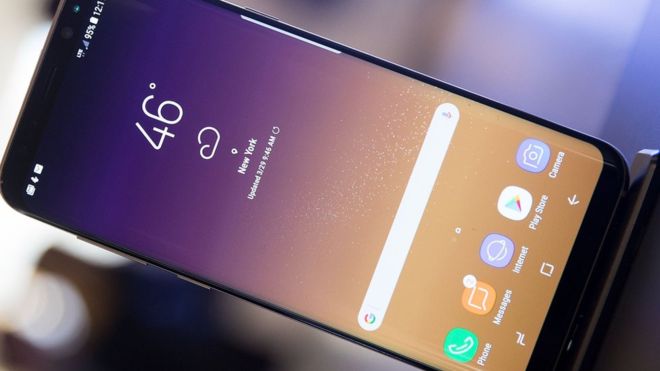 Samsung won't be forced to update old phones